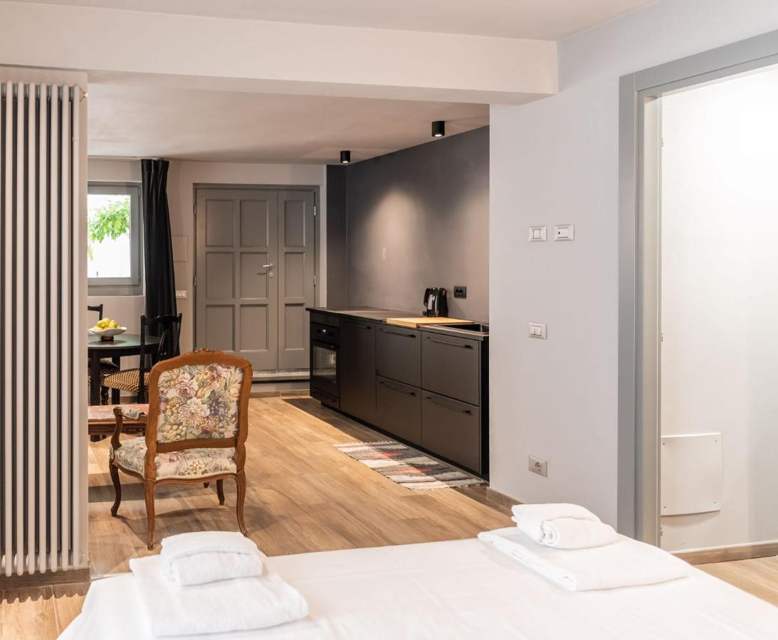 Wisteria Court - Suite 2 - Menaggio Exterior foto